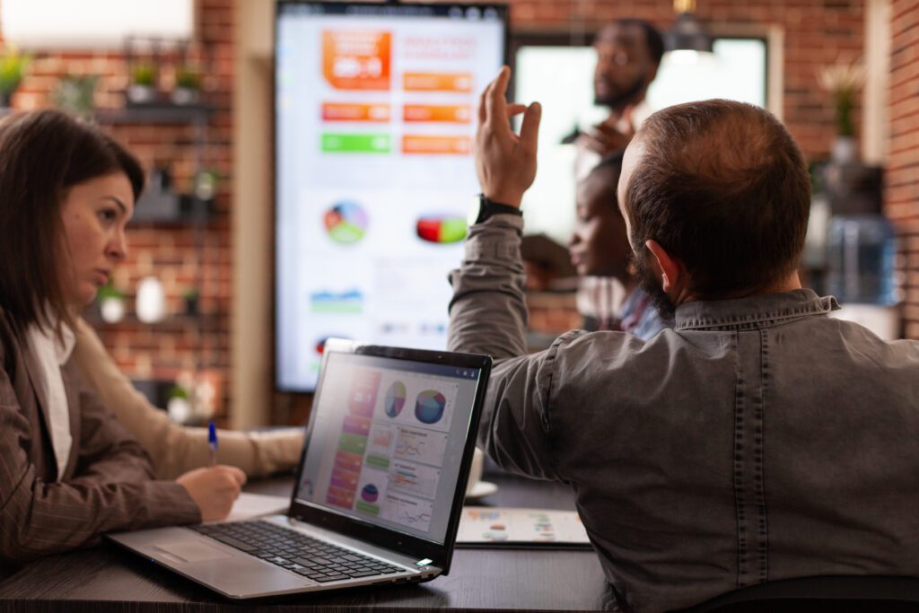 Anúncios programáticos o que são e como potencializam a performance digital do seu negócio
