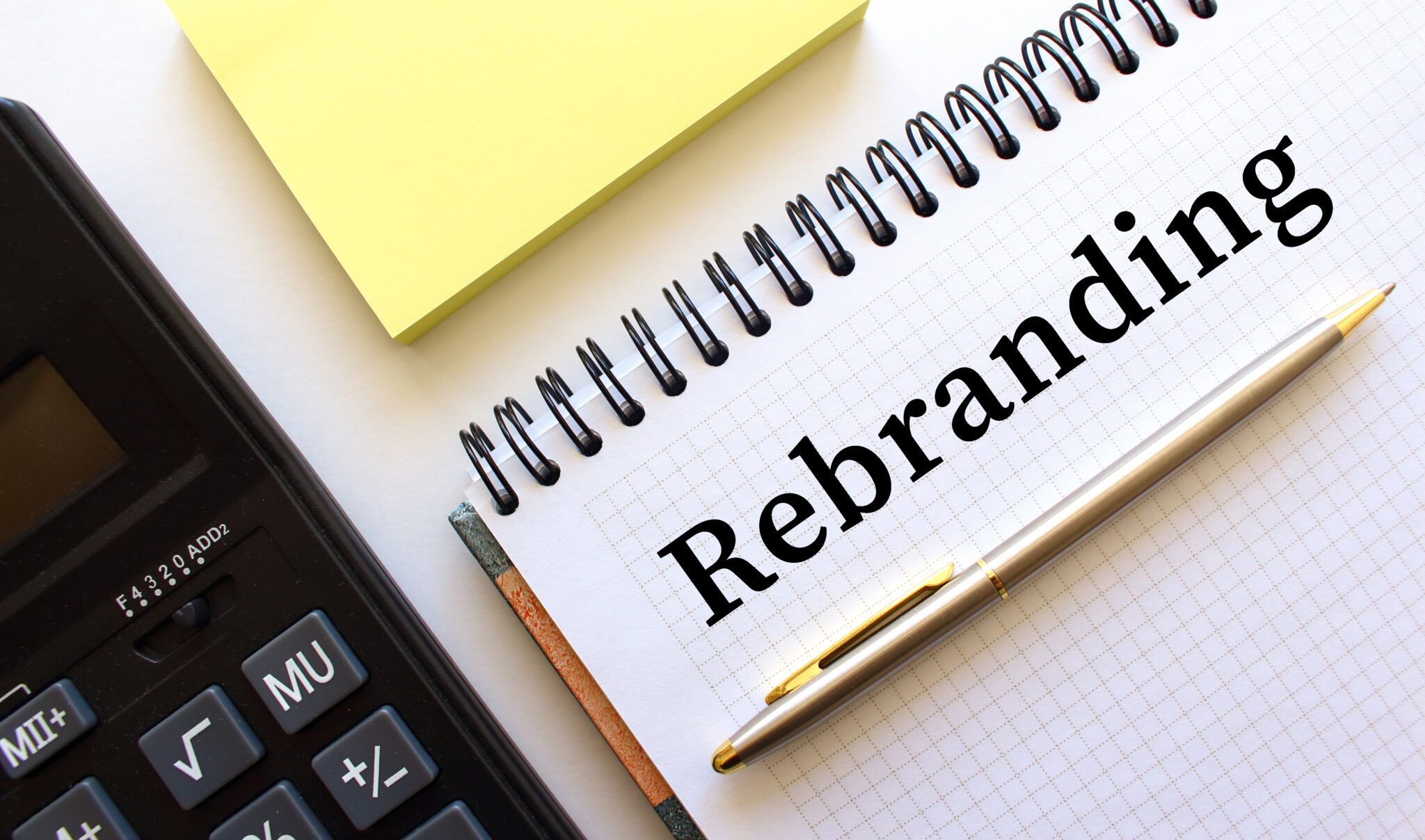 Rebranding Quando e Como Redesenhar Sua Identidade Visual sem Perder a Essência da Marca