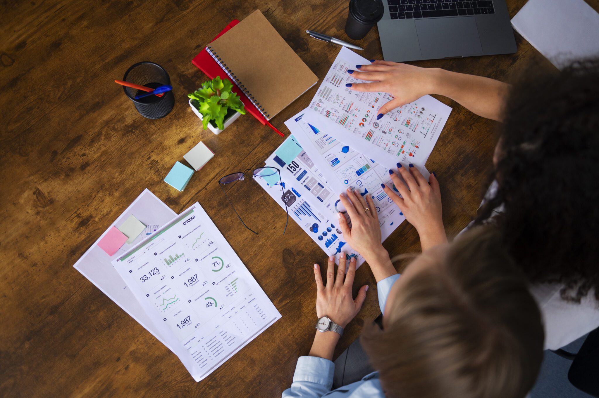 Customer Experience 360º O Papel do Design e do Marketing na Jornada Completa